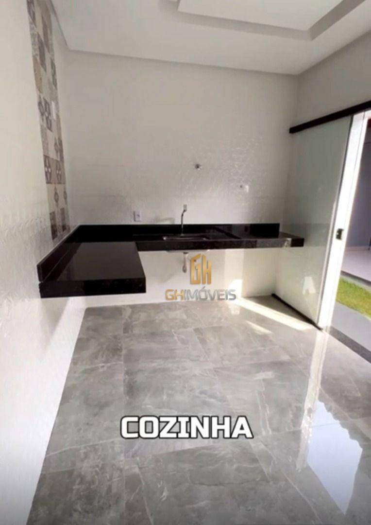 Casa à venda com 3 quartos, 202m² - Foto 5