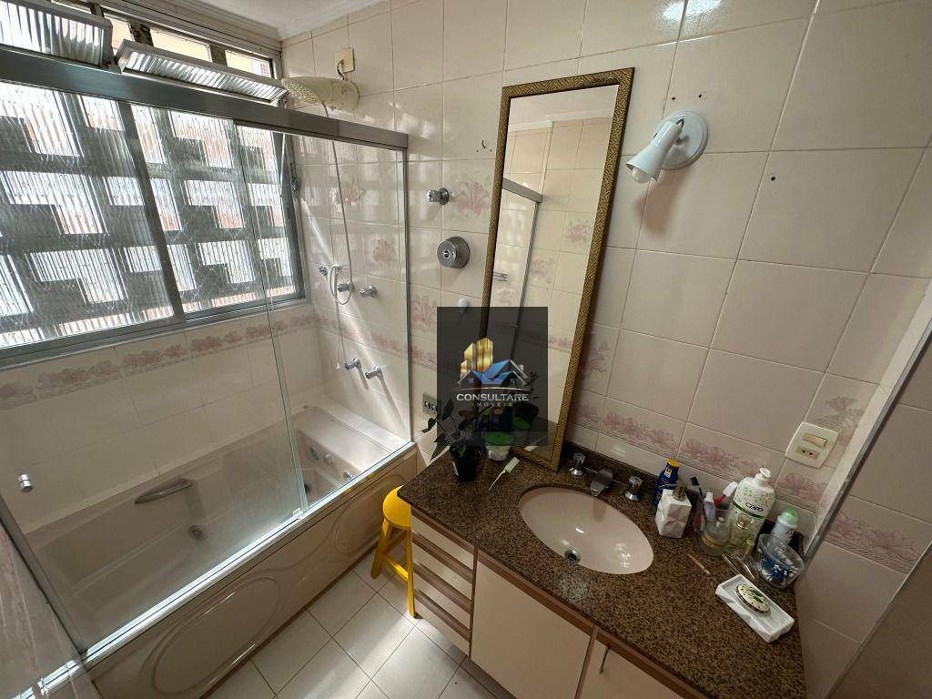 Apartamento à venda com 3 quartos, 140m² - Foto 26