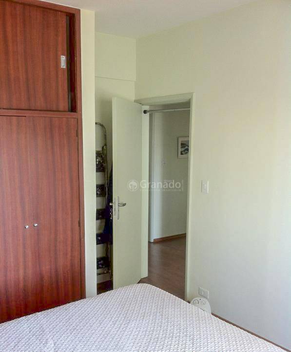 Apartamento à venda com 3 quartos, 75m² - Foto 13