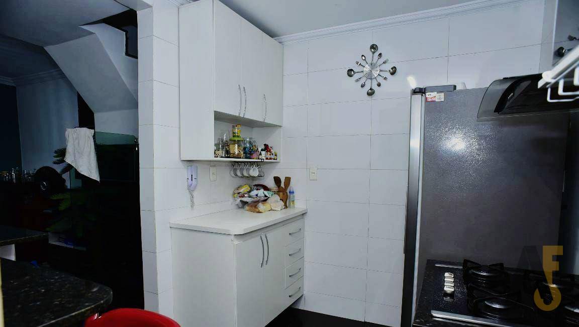 Casa de Condomínio à venda com 3 quartos, 85m² - Foto 9