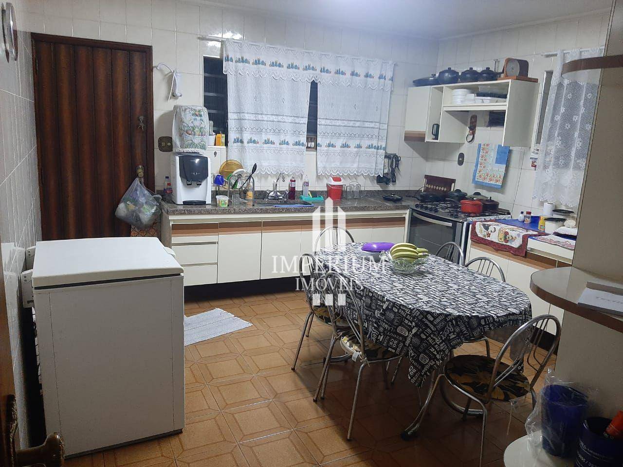 Sobrado à venda e aluguel com 3 quartos, 149m² - Foto 2