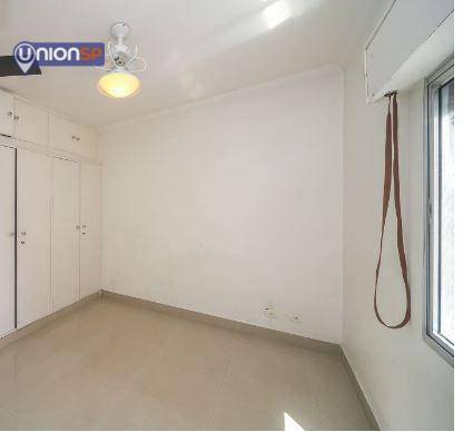 Apartamento à venda com 2 quartos, 76m² - Foto 4