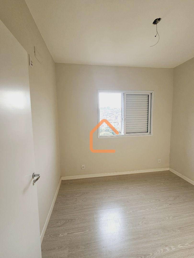 Apartamento à venda com 3 quartos, 100m² - Foto 8