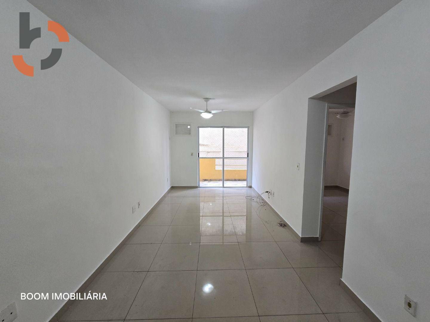 Apartamento à venda com 2 quartos, 72m² - Foto 9