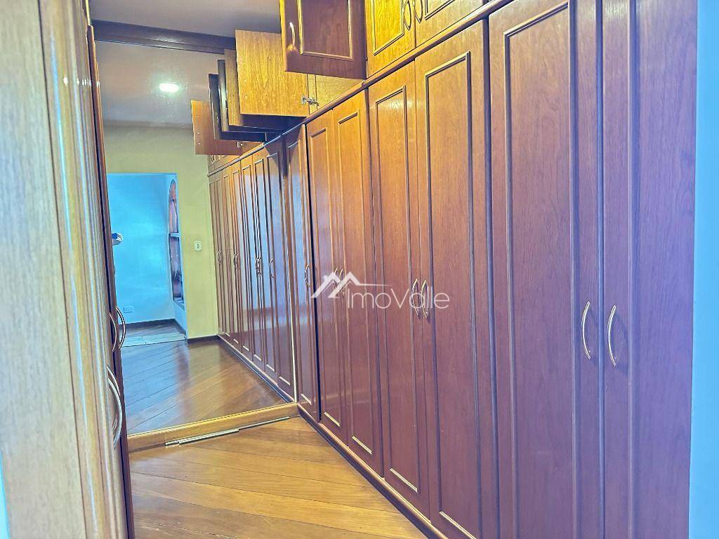 Casa de Condomínio para alugar com 4 quartos, 380m² - Foto 15