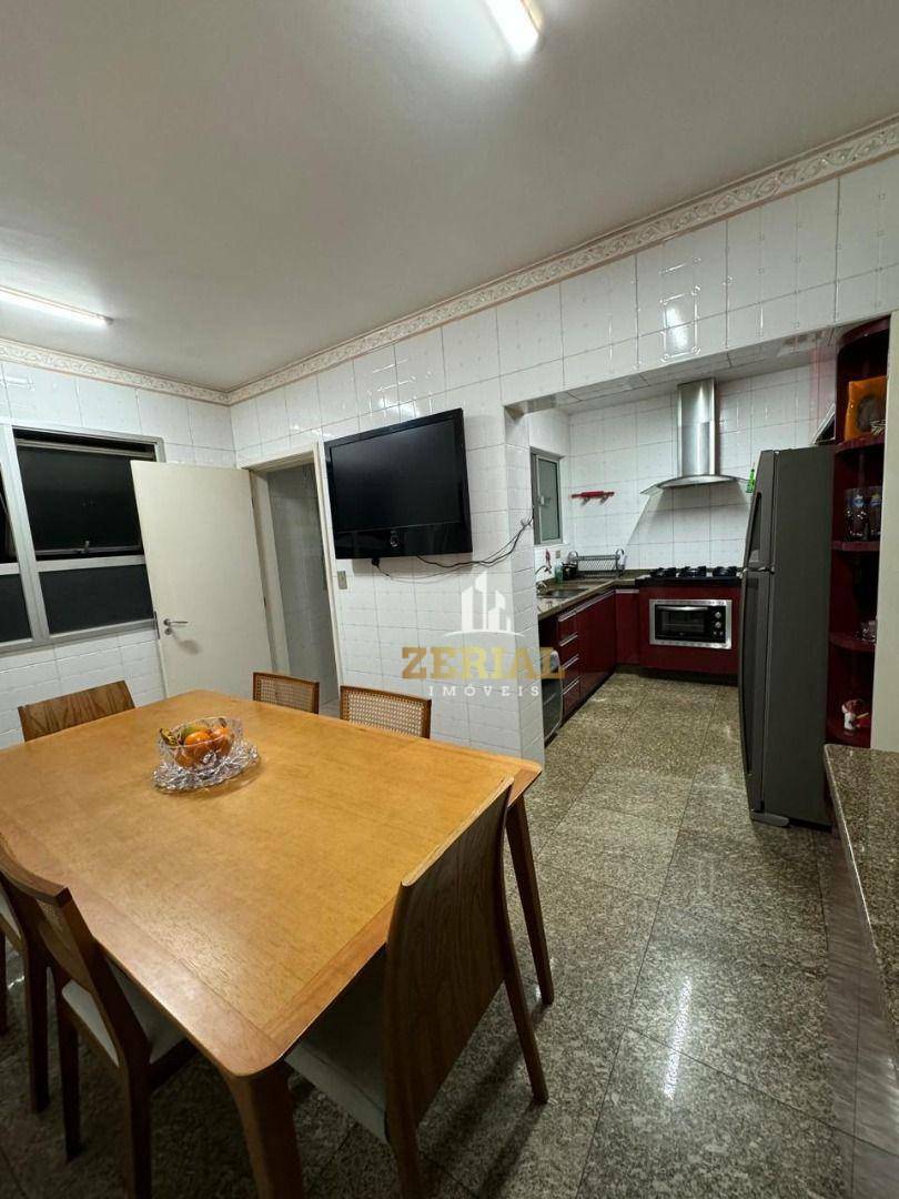 Apartamento à venda com 4 quartos, 180m² - Foto 9