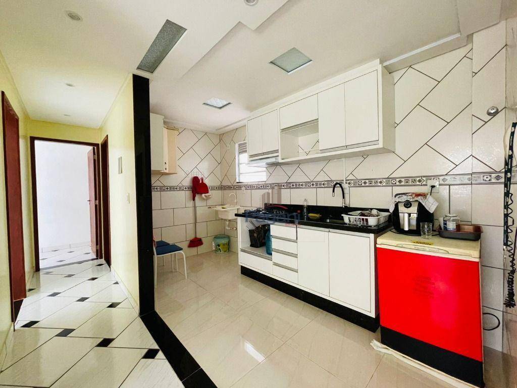 Apartamento para alugar com 2 quartos, 45m² - Foto 1