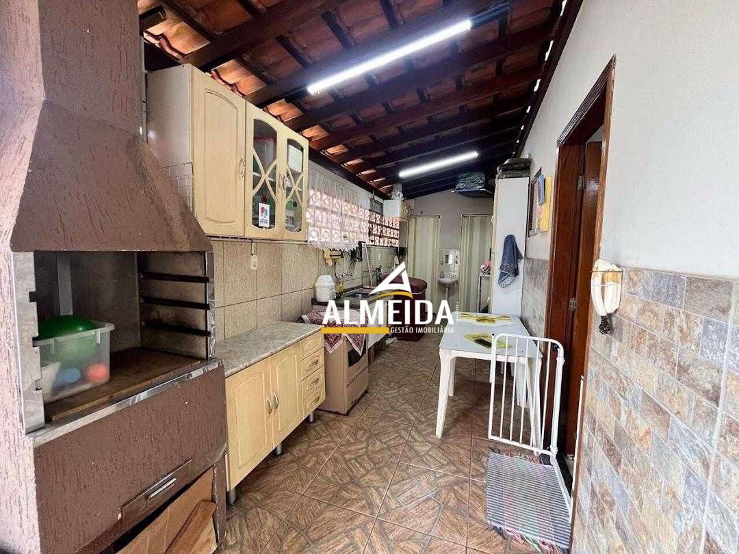 Casa, 3 quartos, 204 m² - Foto 10