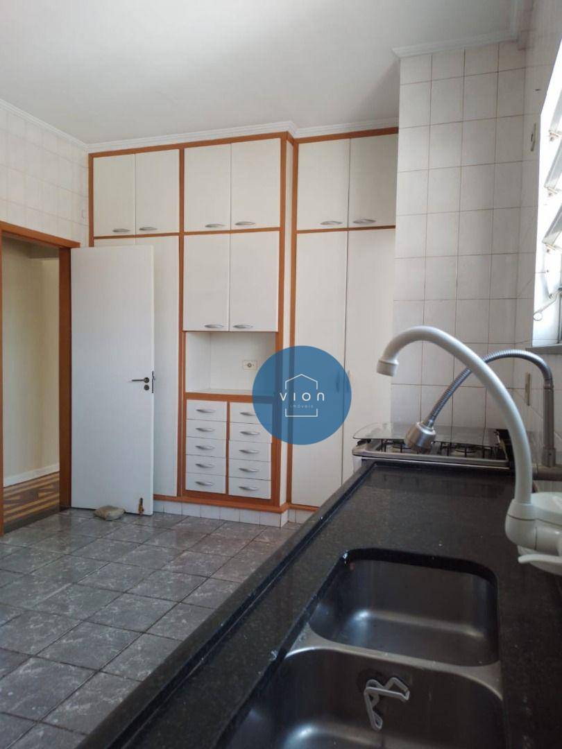 Apartamento à venda com 3 quartos, 136m² - Foto 23