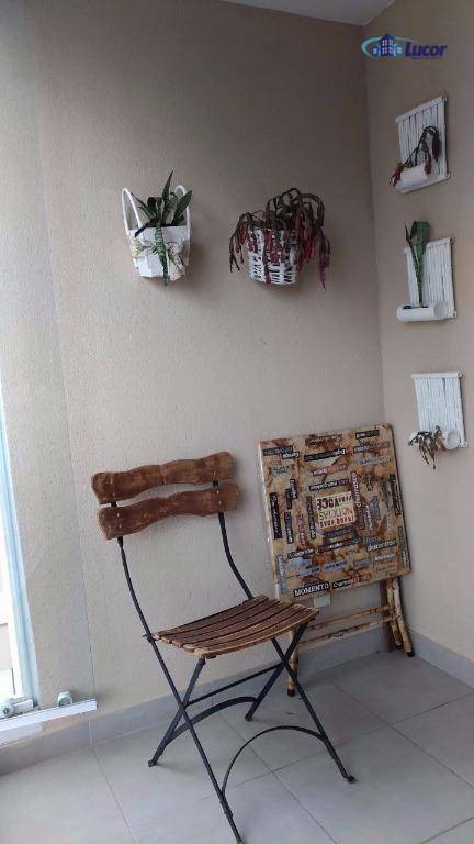 Apartamento à venda com 2 quartos, 72m² - Foto 5
