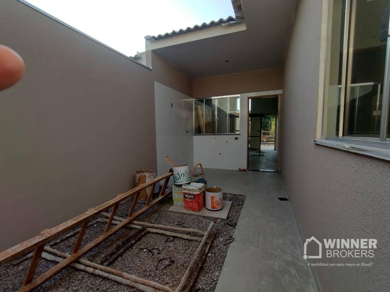 Casa à venda com 3 quartos, 75m² - Foto 12