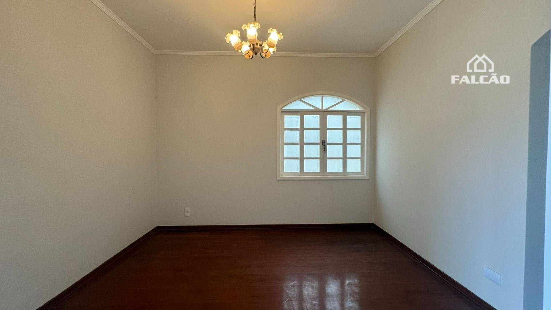 Sobrado à venda com 4 quartos, 214m² - Foto 5