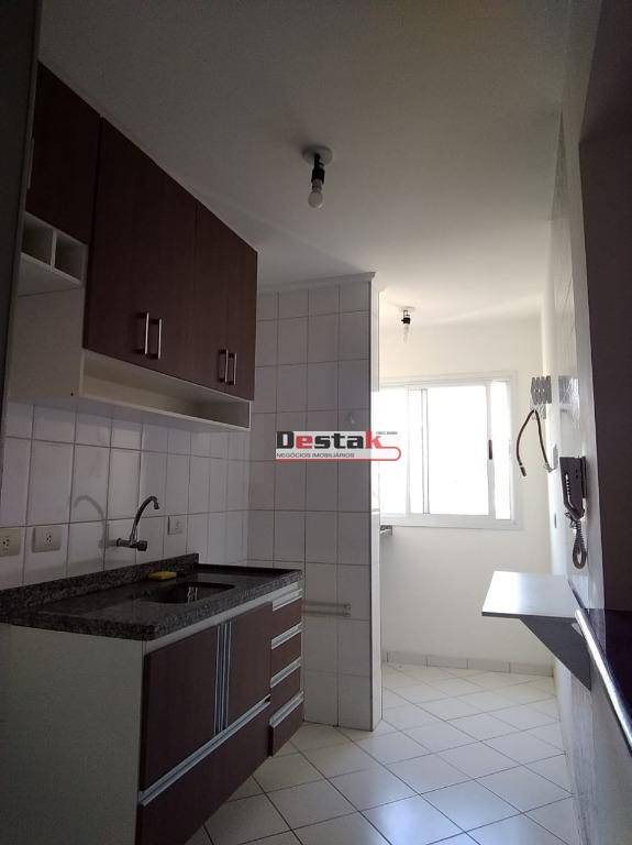 Apartamento à venda com 2 quartos, 50m² - Foto 9