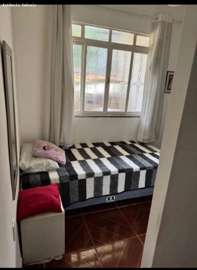 Casa à venda com 3 quartos, 200m² - Foto 8