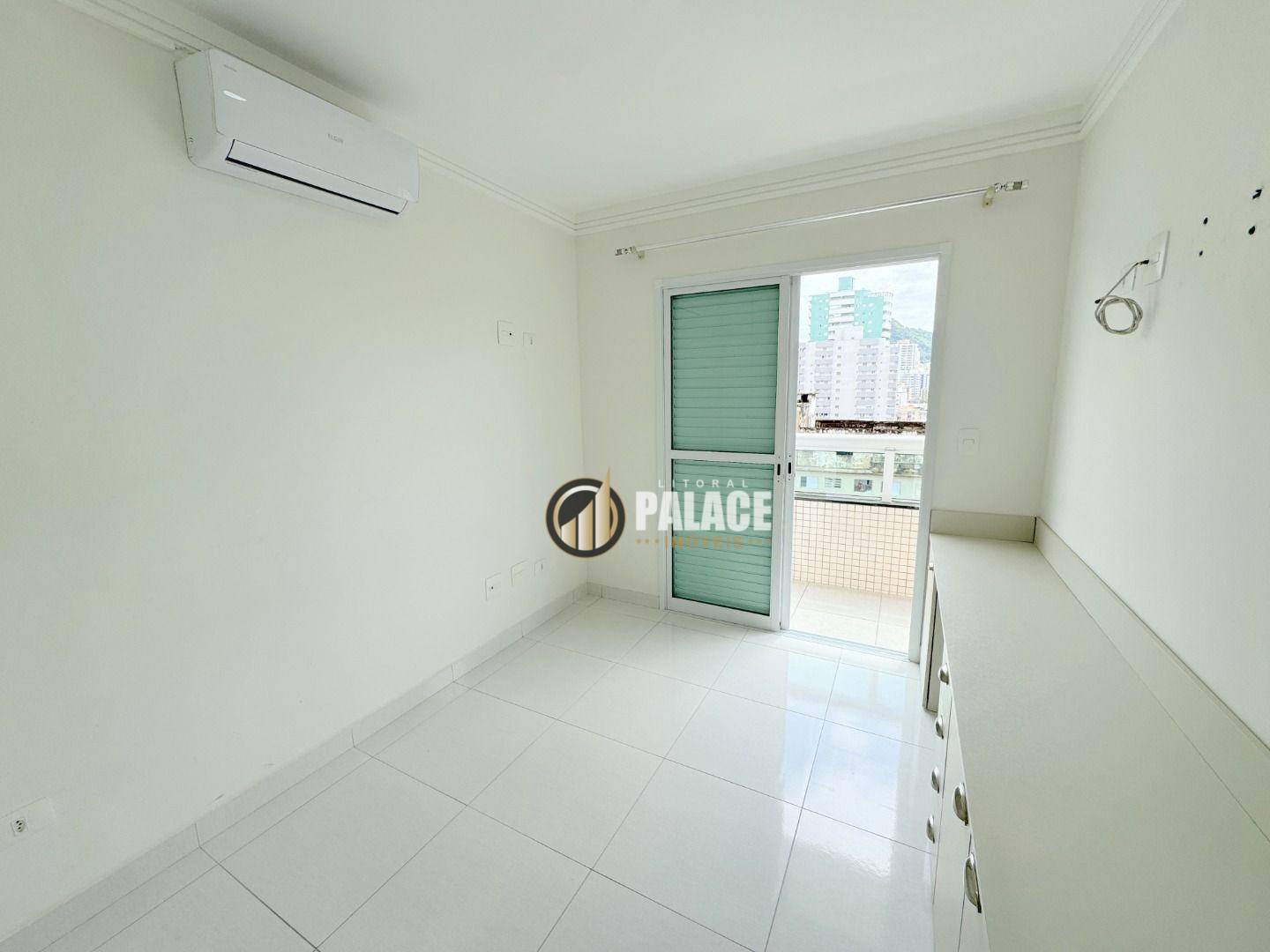 Apartamento à venda com 3 quartos, 122m² - Foto 8