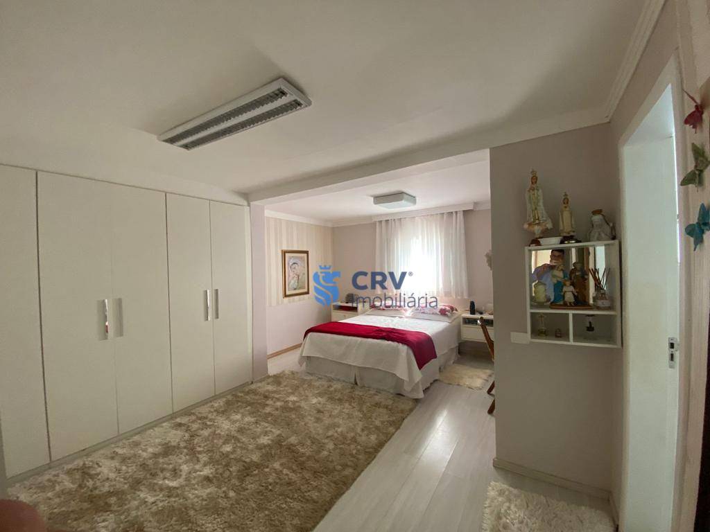 Casa à venda com 4 quartos, 300m² - Foto 10