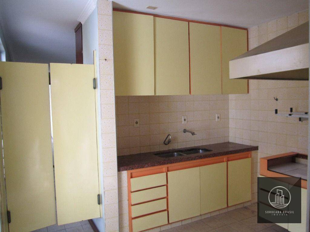 Casa para alugar com 6 quartos, 320m² - Foto 20