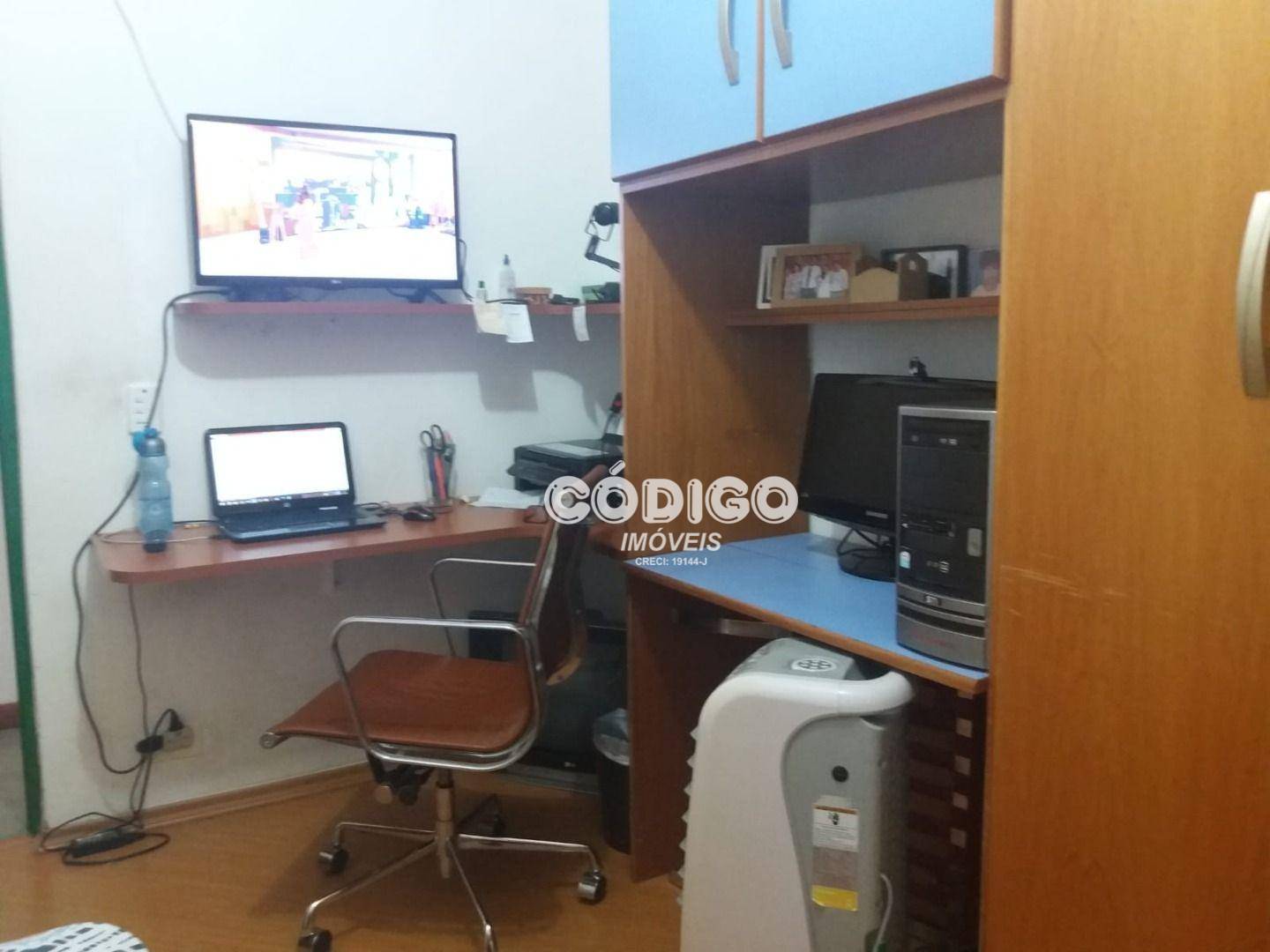 Apartamento para alugar com 3 quartos, 70m² - Foto 6