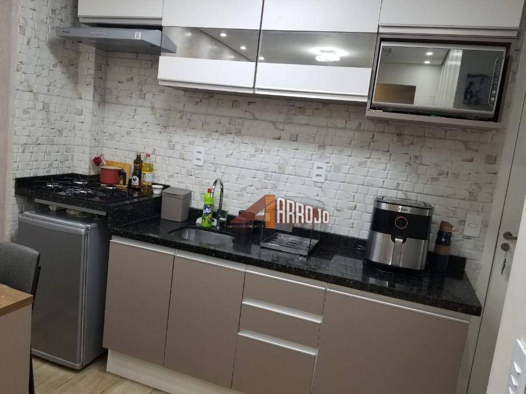 Apartamento à venda com 2 quartos, 38m² - Foto 10