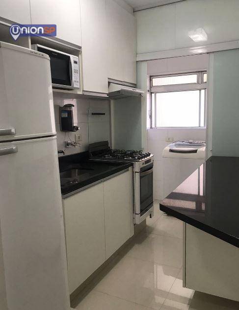 Apartamento à venda com 2 quartos, 55m² - Foto 19