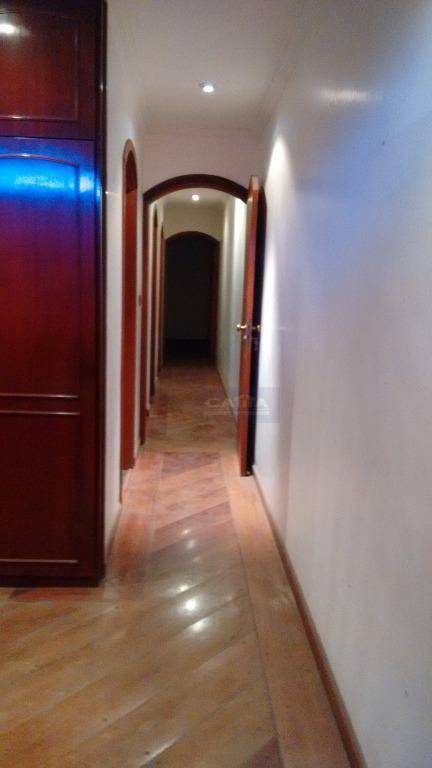 Sobrado à venda com 3 quartos, 240m² - Foto 13