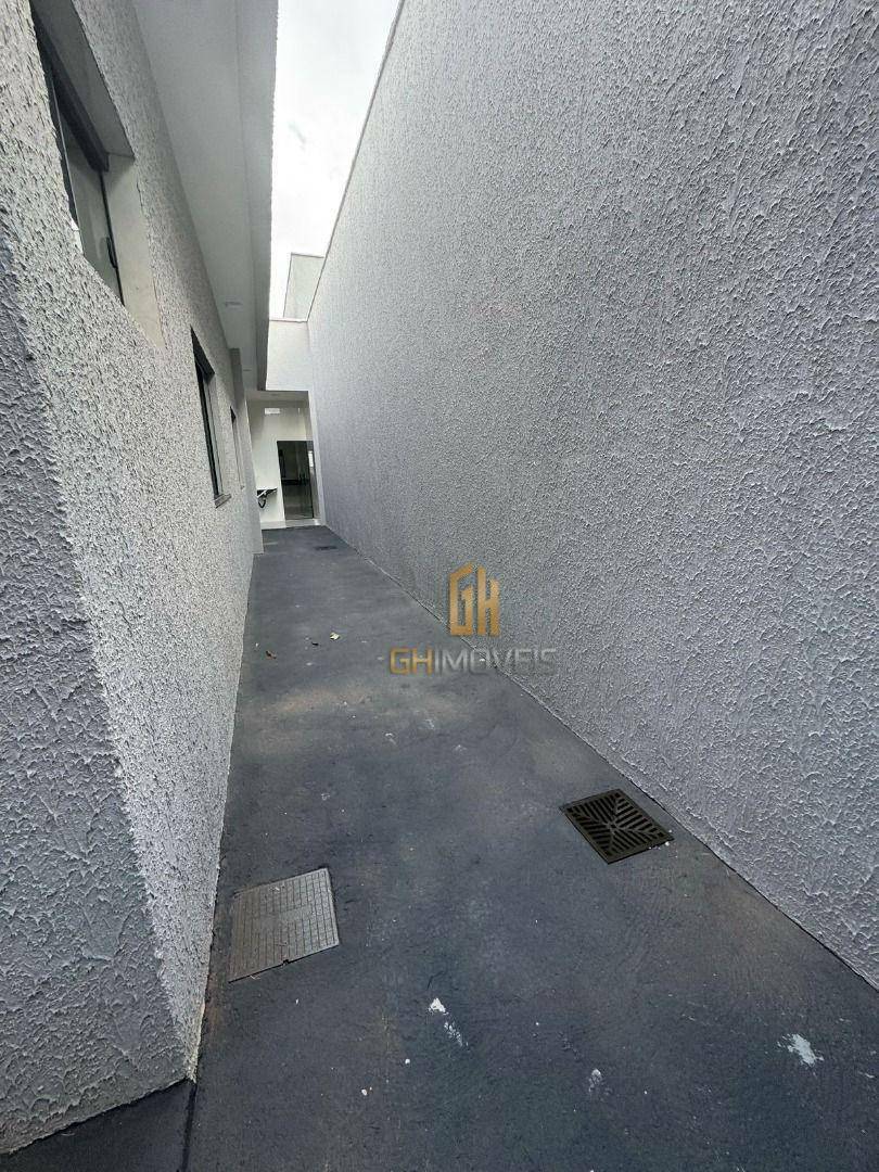 Casa à venda com 3 quartos, 130m² - Foto 8