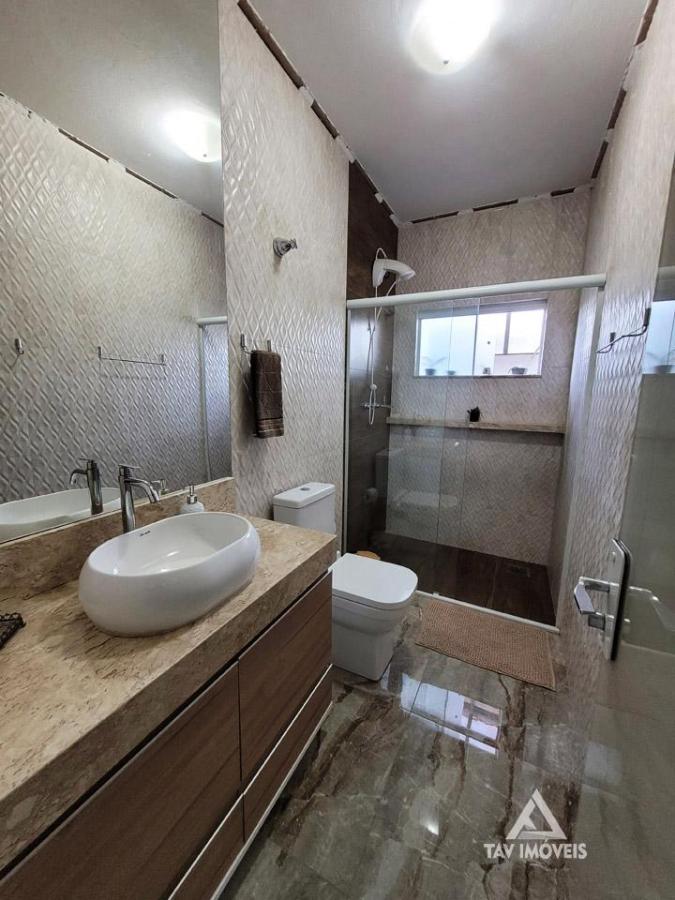 Casa à venda com 4 quartos, 180m² - Foto 13