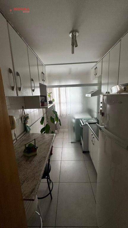 Apartamento à venda com 2 quartos, 50m² - Foto 8