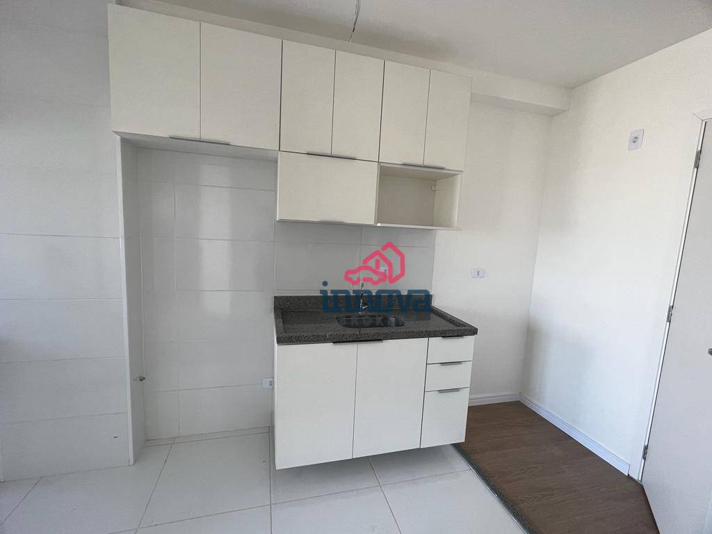 Apartamento à venda com 2 quartos, 42m² - Foto 3