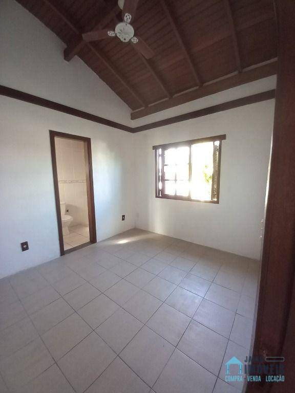 Casa à venda com 3 quartos, 180m² - Foto 16