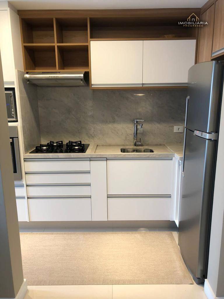 Apartamento à venda com 2 quartos, 66m² - Foto 10