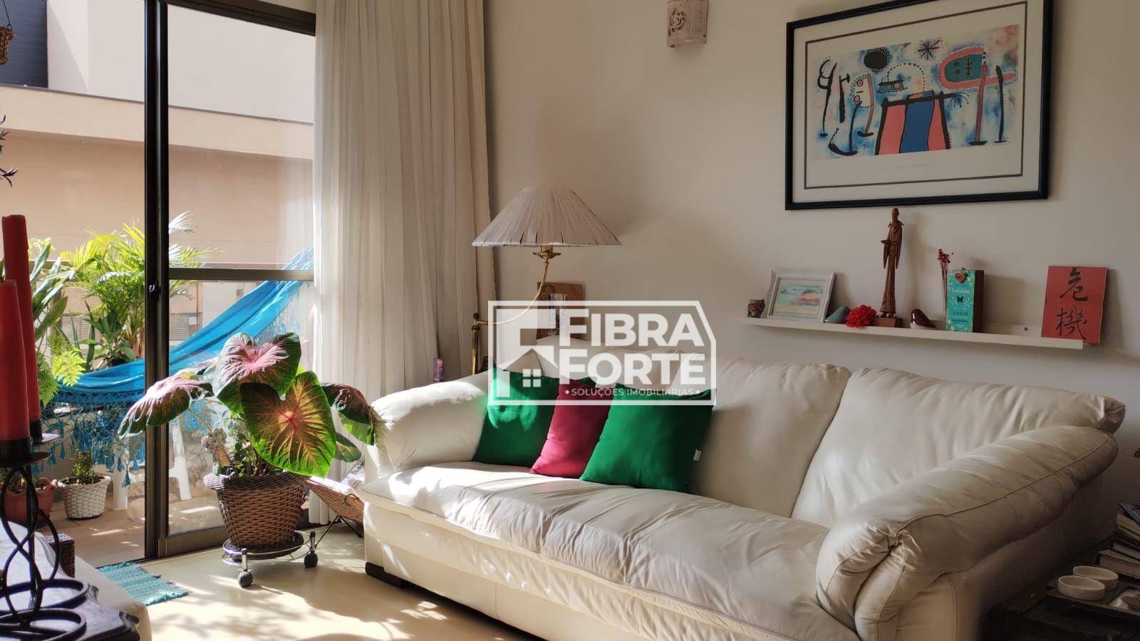 Apartamento para alugar com 3 quartos, 94m² - Foto 12