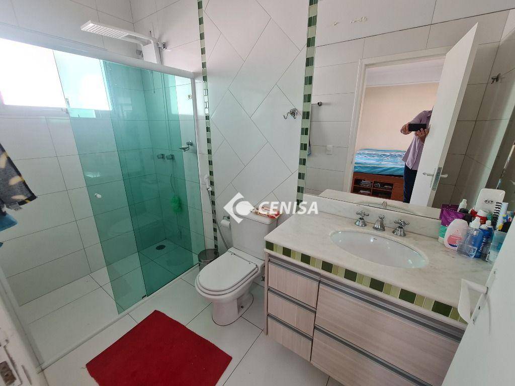 Casa de Condomínio à venda com 4 quartos, 321m² - Foto 25