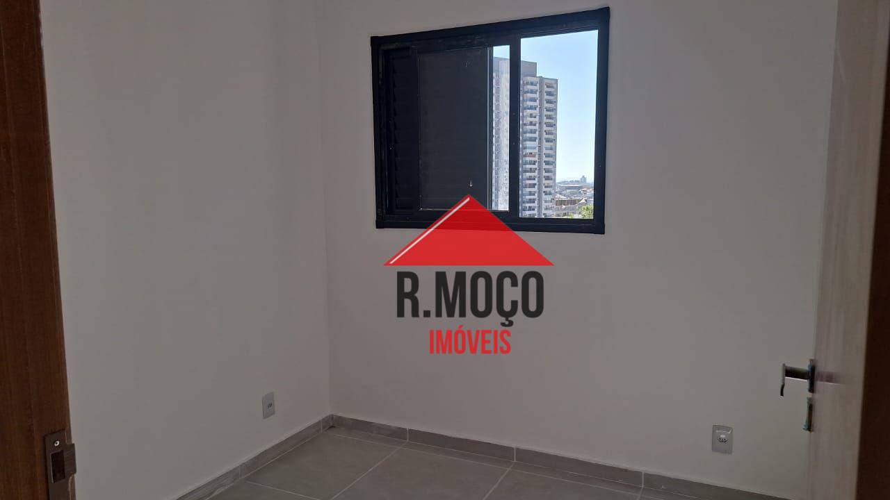 Apartamento à venda com 2 quartos, 39m² - Foto 2