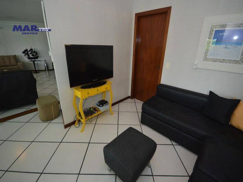 Apartamento à venda com 4 quartos, 224m² - Foto 6