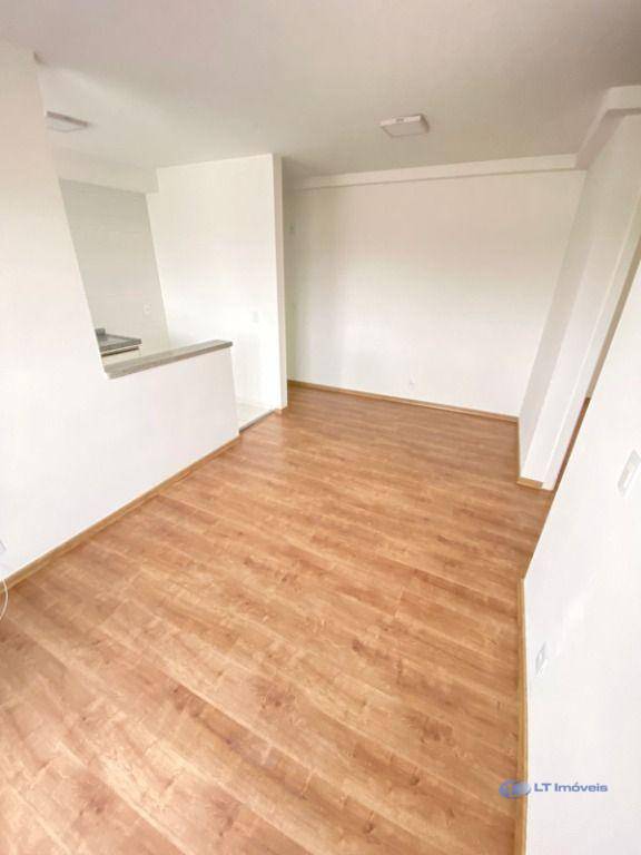 Apartamento à venda com 2 quartos, 56m² - Foto 8