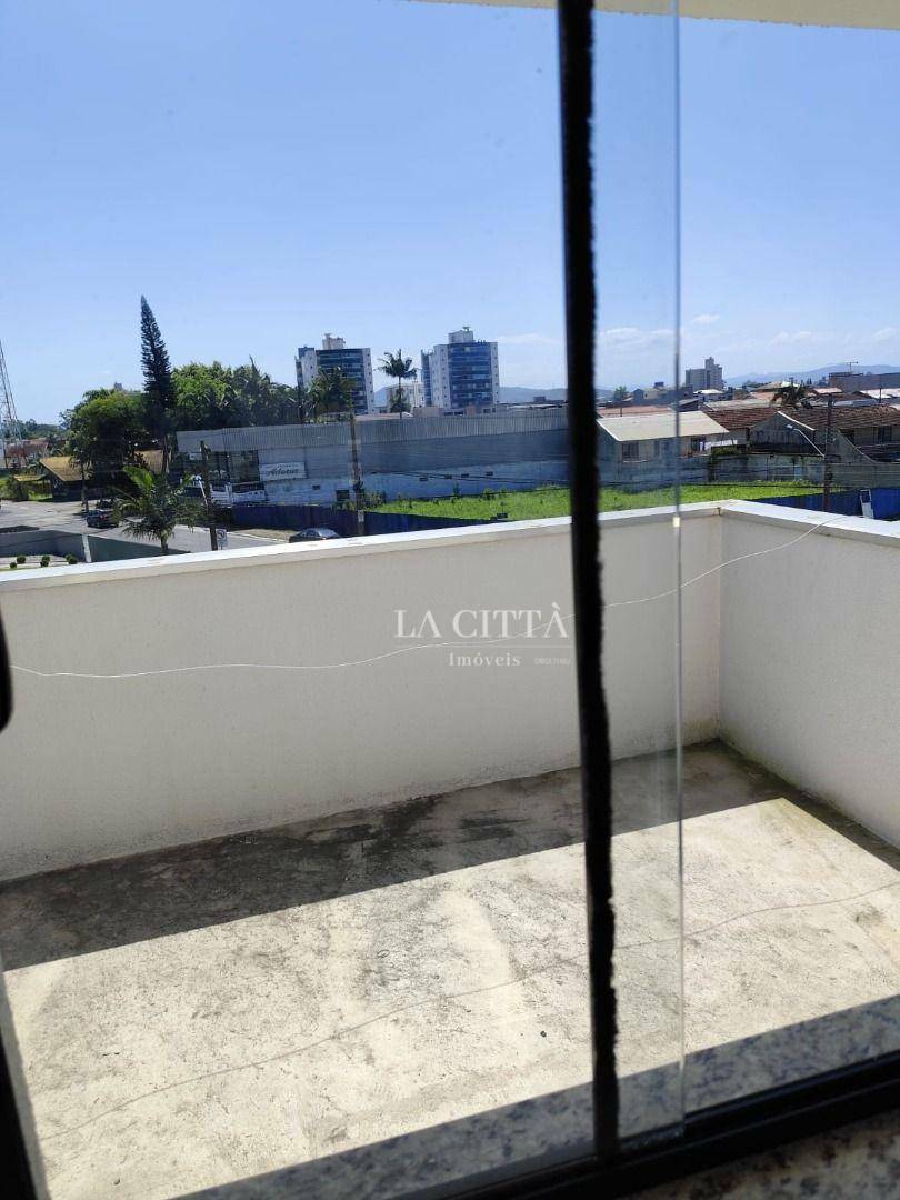 Sobrado à venda com 2 quartos, 172m² - Foto 18