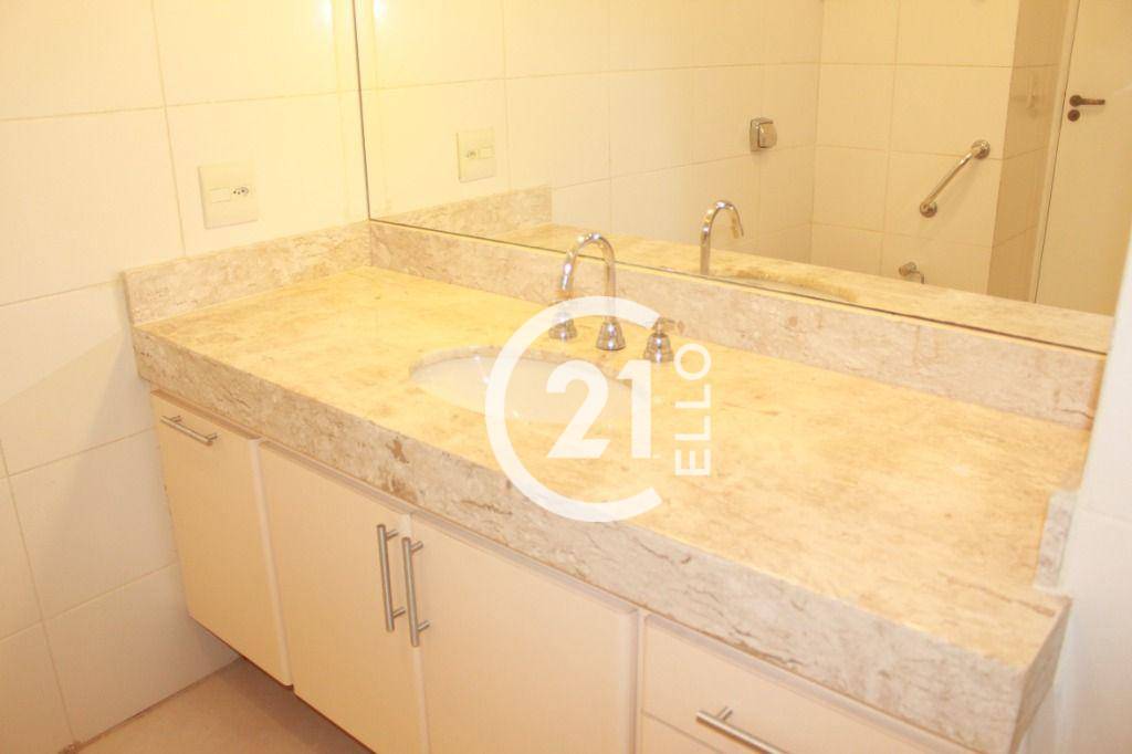 Apartamento para alugar com 3 quartos, 197m² - Foto 27