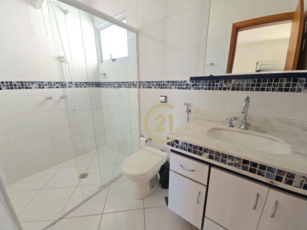 Casa de Condomínio para alugar com 4 quartos, 343m² - Foto 17