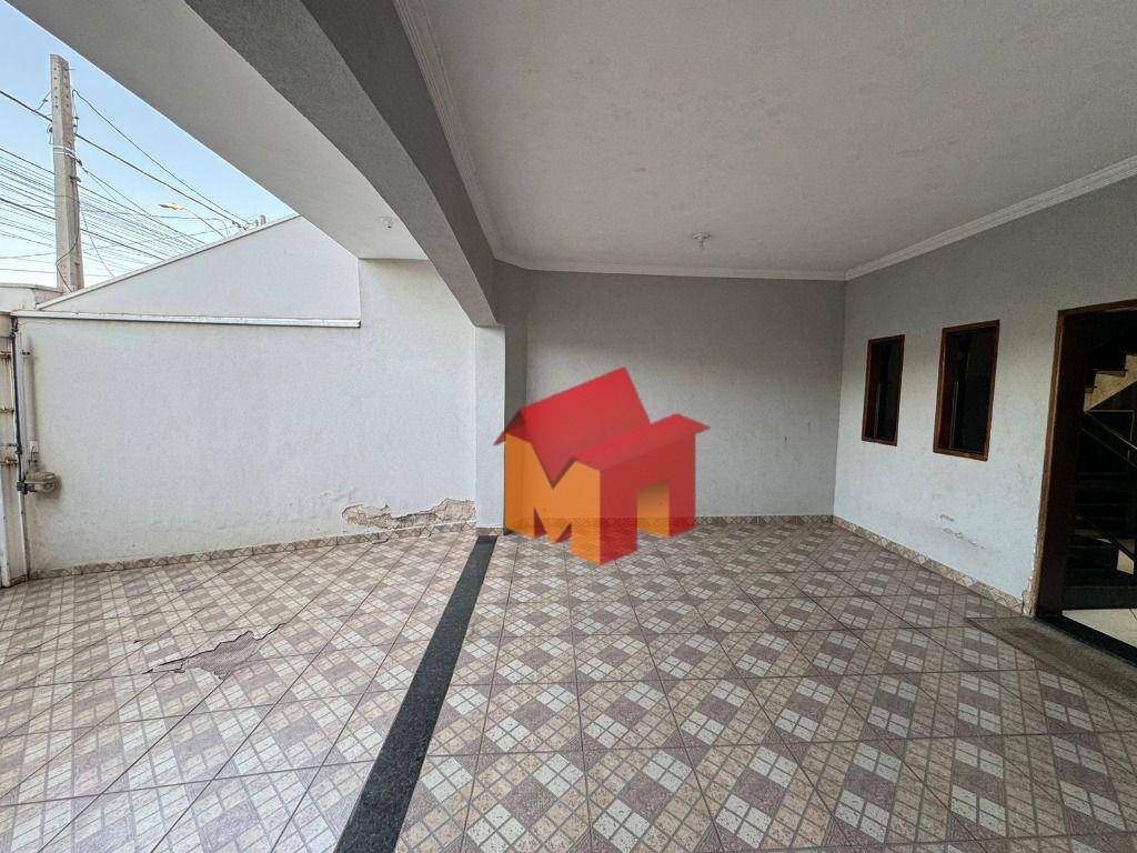 Casa à venda com 3 quartos, 200m² - Foto 30