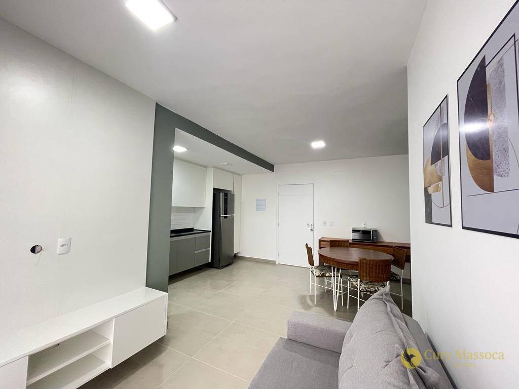 Apartamento para alugar com 2 quartos, 60m² - Foto 7