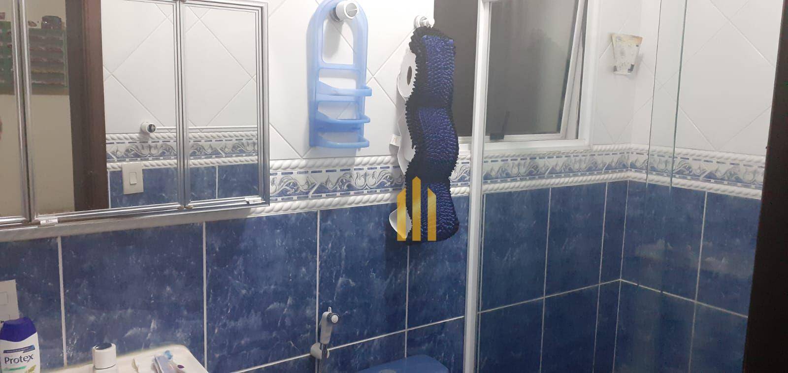 Sobrado à venda e aluguel com 4 quartos, 330m² - Foto 17