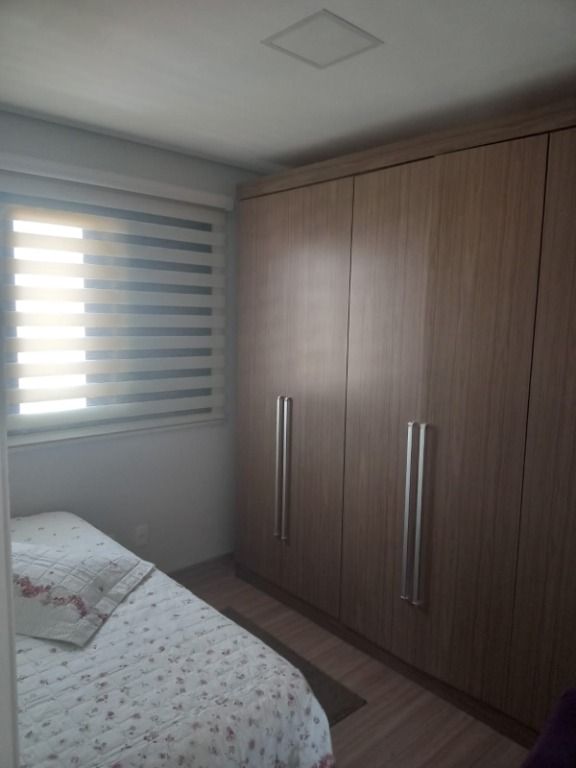 Apartamento à venda com 2 quartos, 48m² - Foto 4