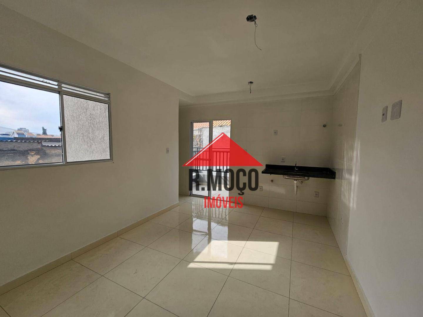 Apartamento à venda com 2 quartos, 46m² - Foto 2