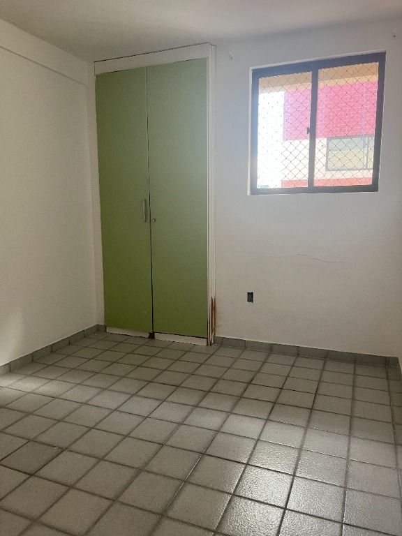 Apartamento à venda com 2 quartos, 68m² - Foto 6