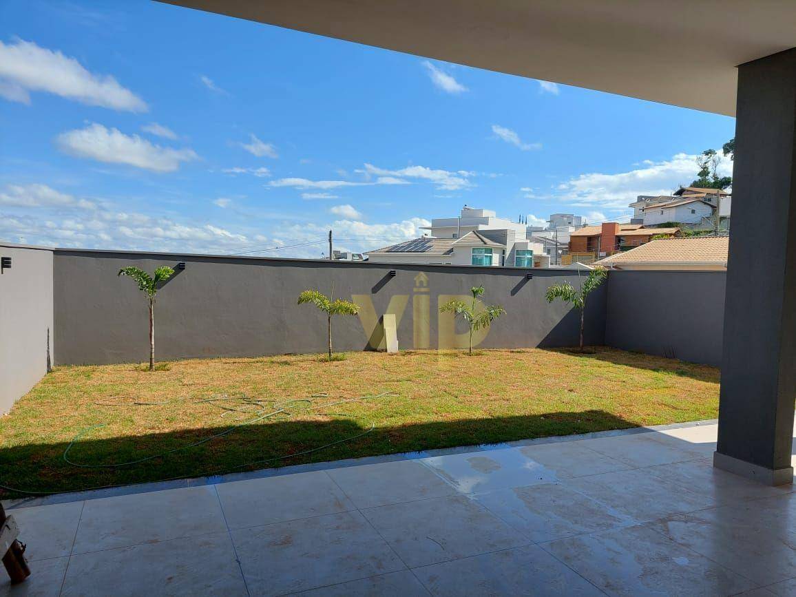 Casa à venda com 3 quartos, 275m² - Foto 13