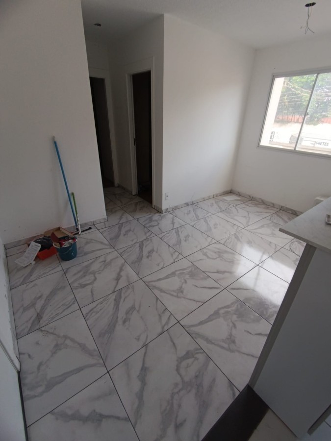 Apartamento para alugar com 2 quartos, 41m² - Foto 3
