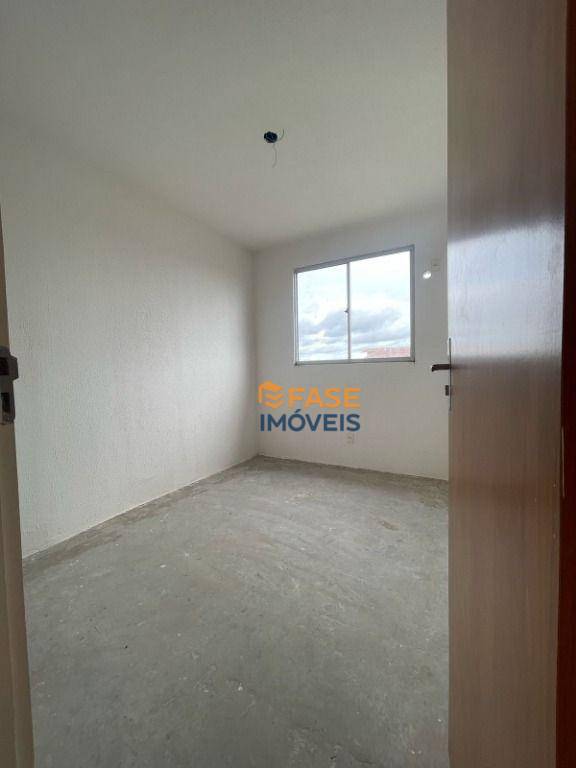 Apartamento à venda com 2 quartos, 42m² - Foto 3