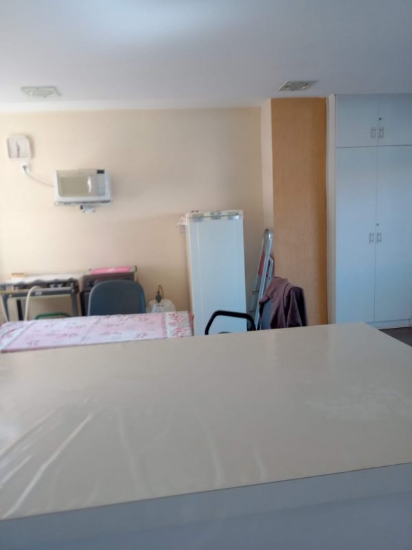 Apartamento à venda com 3 quartos, 120m² - Foto 3