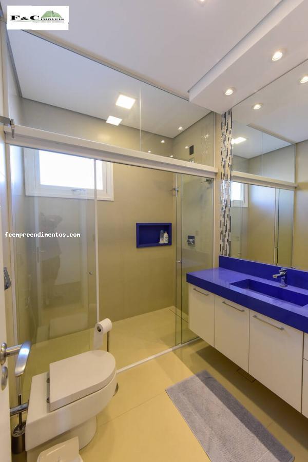 Casa de Condomínio à venda com 3 quartos, 550m² - Foto 16